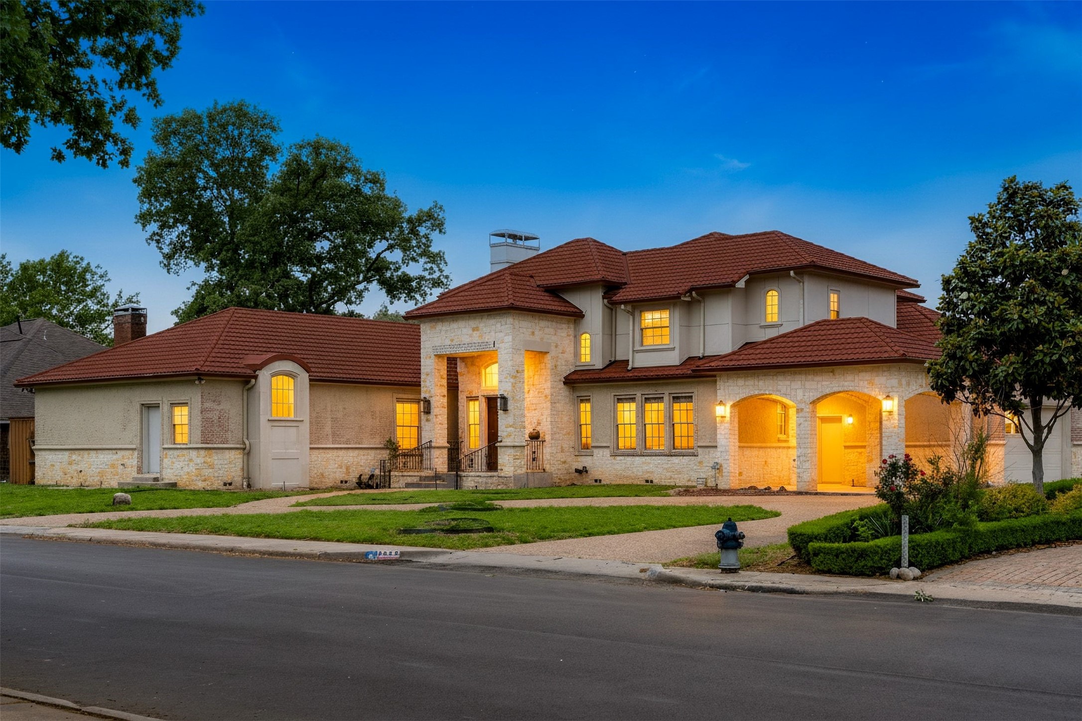 1513 Canyon Oaks Drive Irving TX 75061