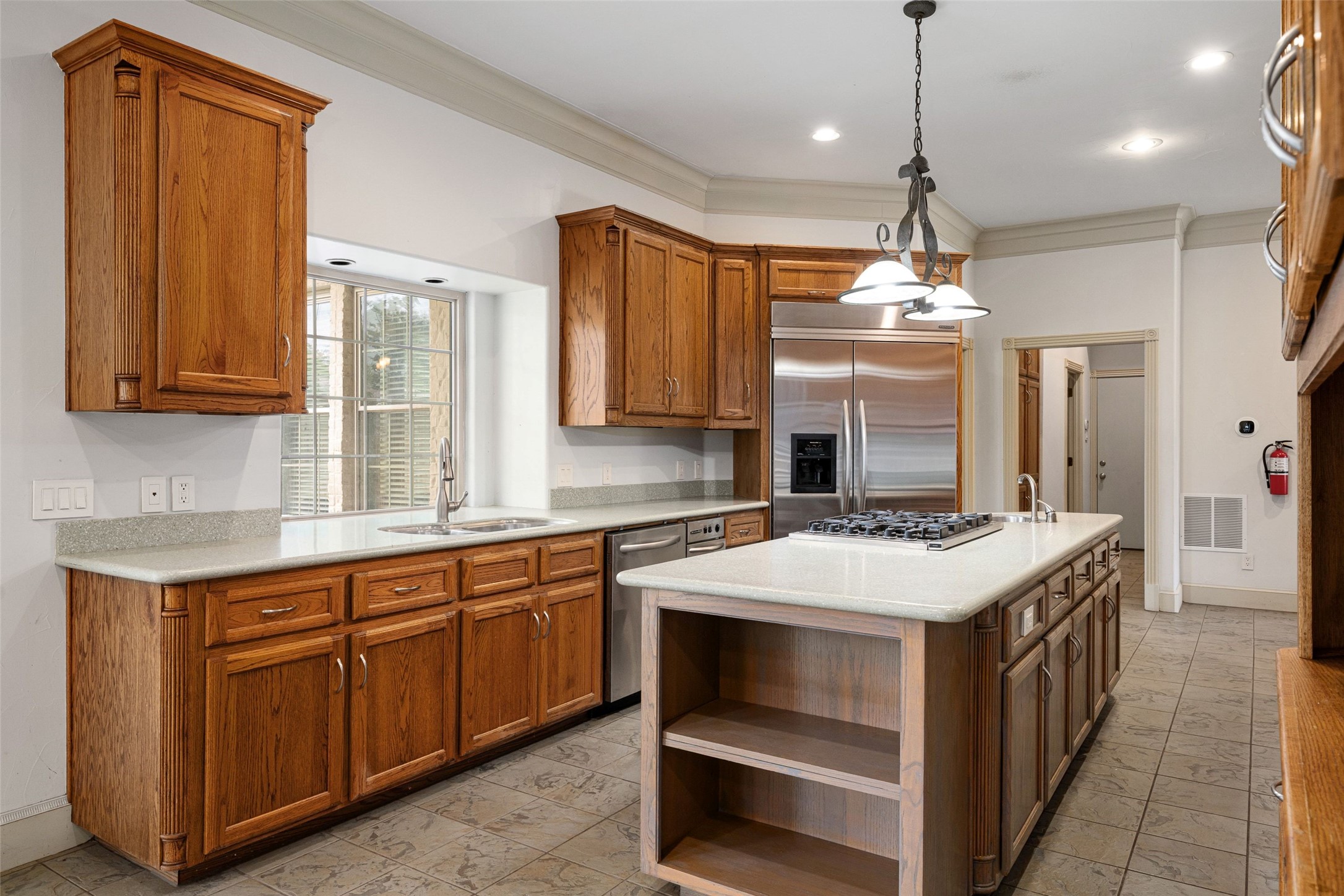 1513 Canyon Oaks Drive Irving TX 75061
