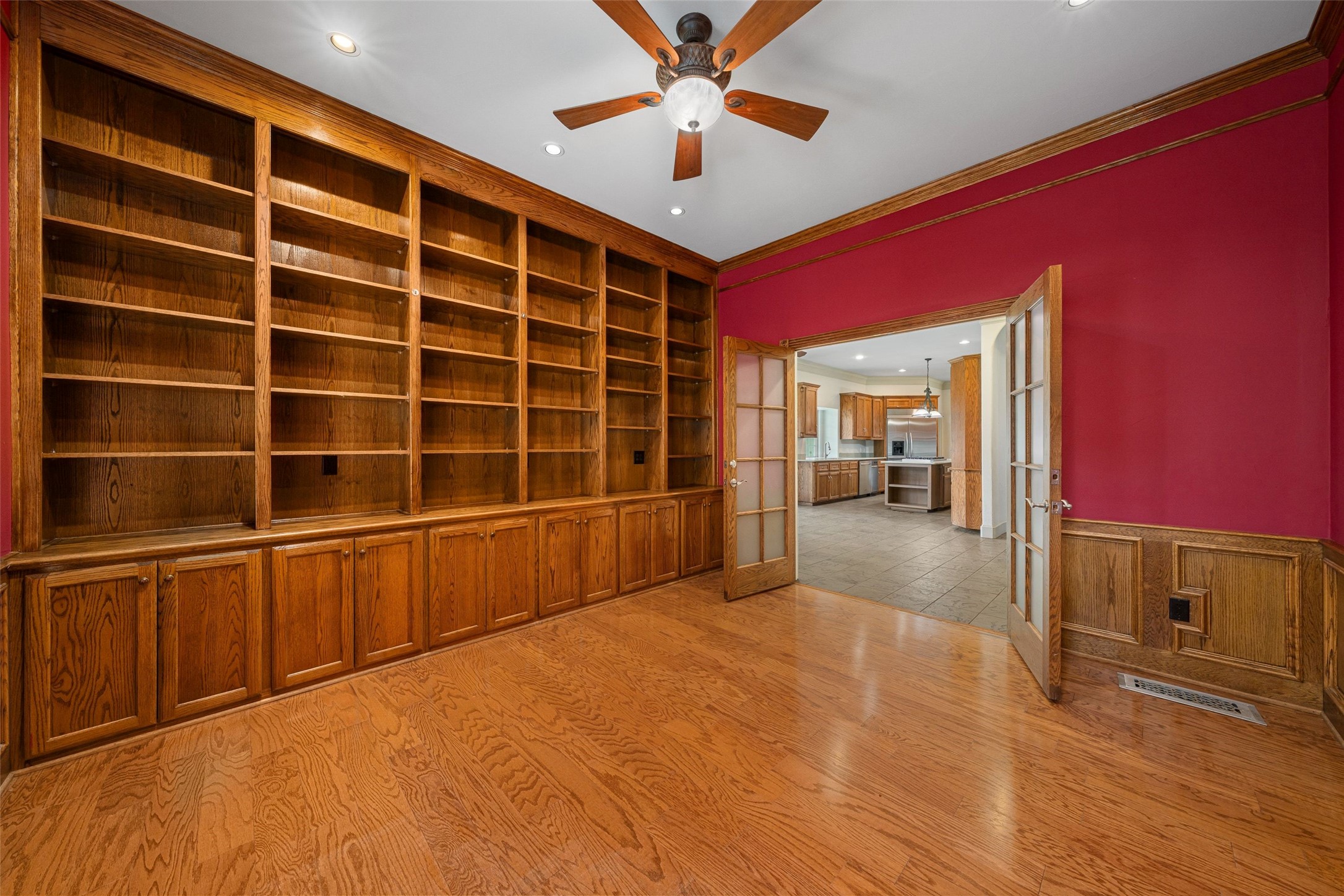 1513 Canyon Oaks Drive Irving TX 75061