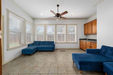 1513 Canyon Oaks Drive Irving TX 75061