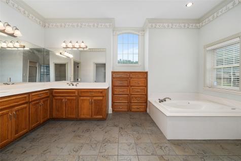 1513 Canyon Oaks Drive Irving TX 75061