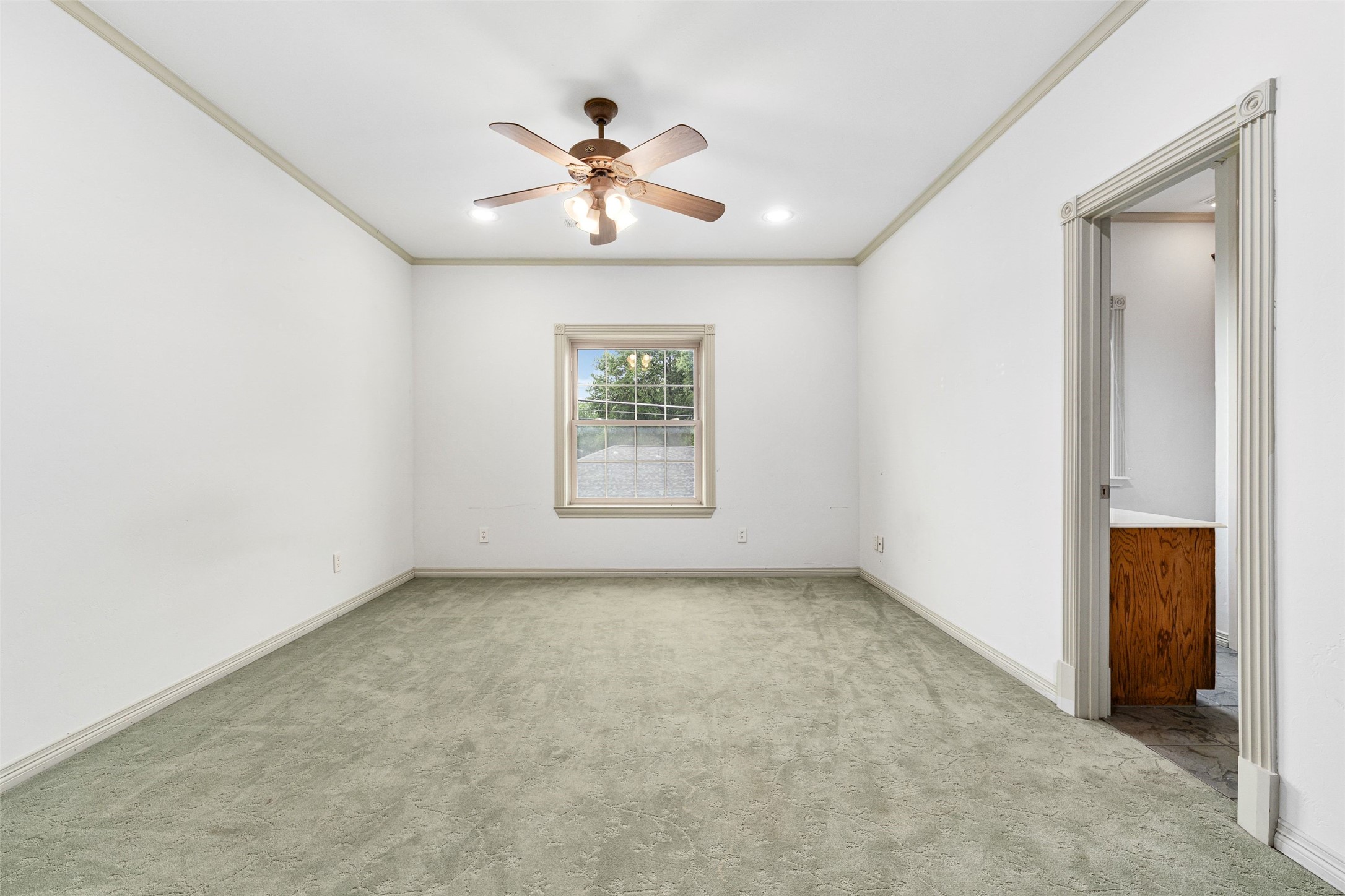 1513 Canyon Oaks Drive Irving TX 75061