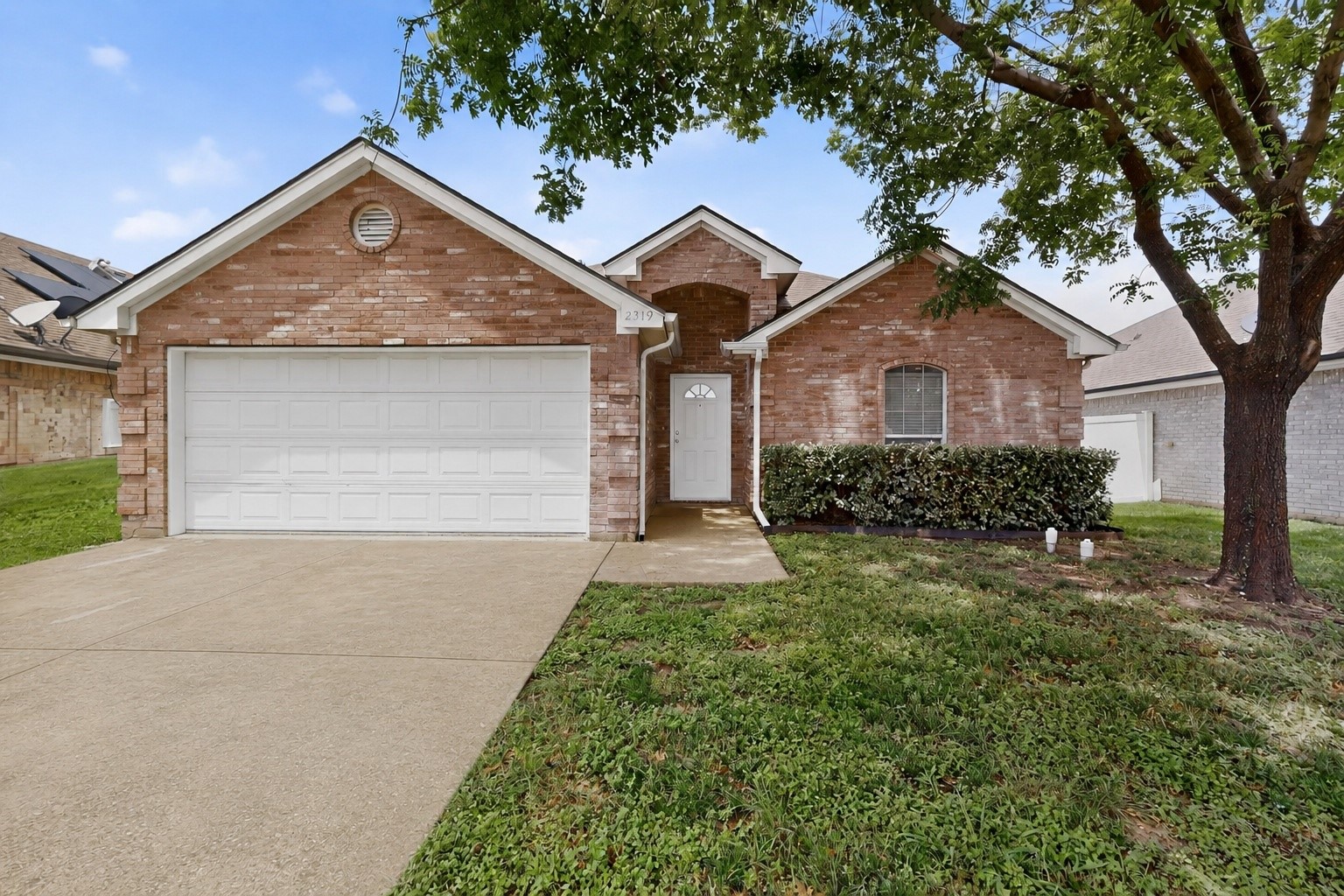 2319 Great Light Drive Dallas TX 75228