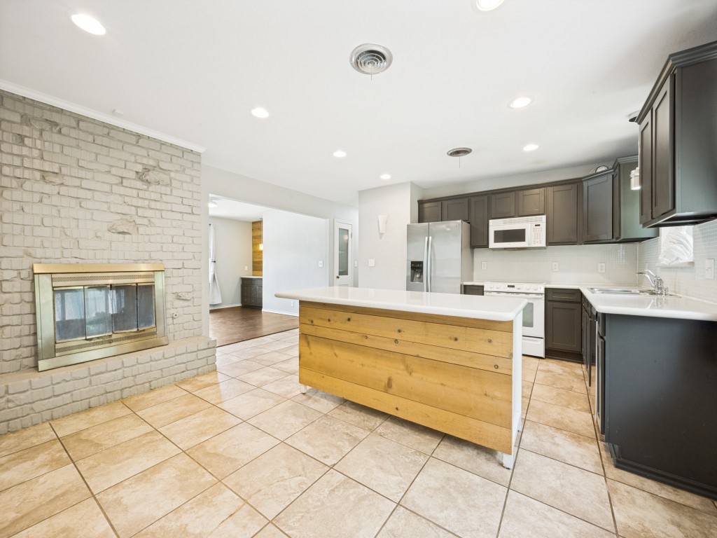 1825 Emery Street Denton TX 76201