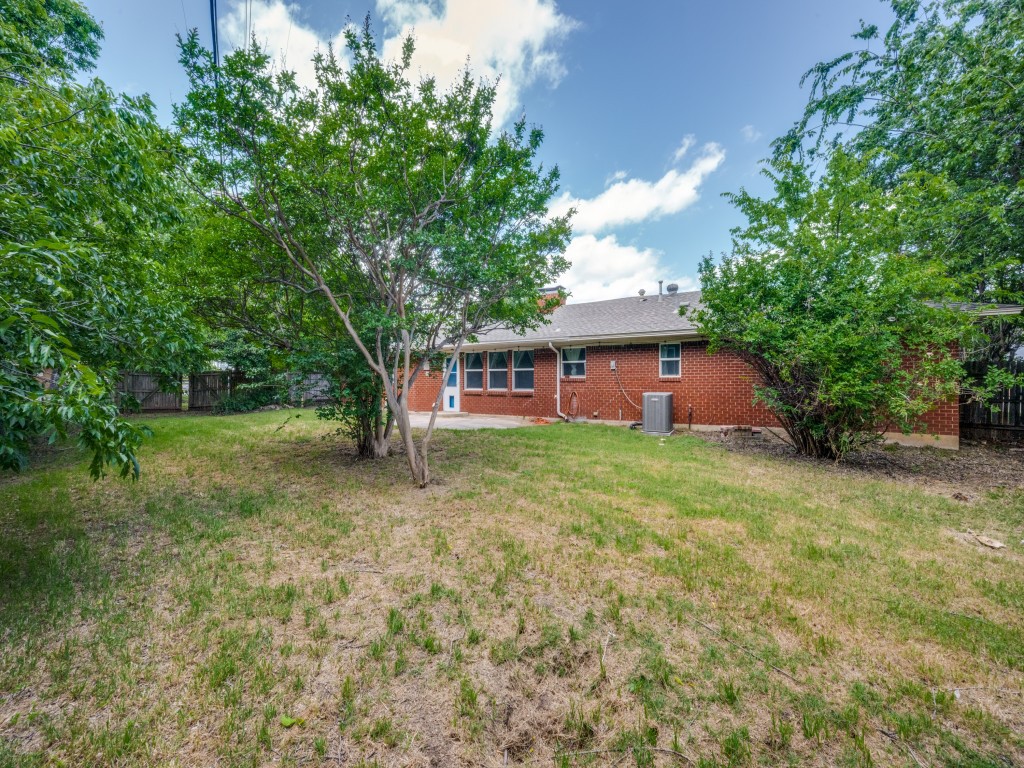 1825 Emery Street Denton TX 76201