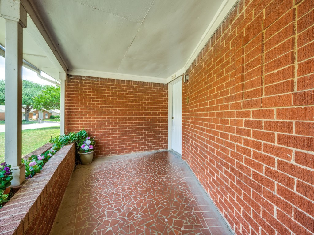 1825 Emery Street Denton TX 76201