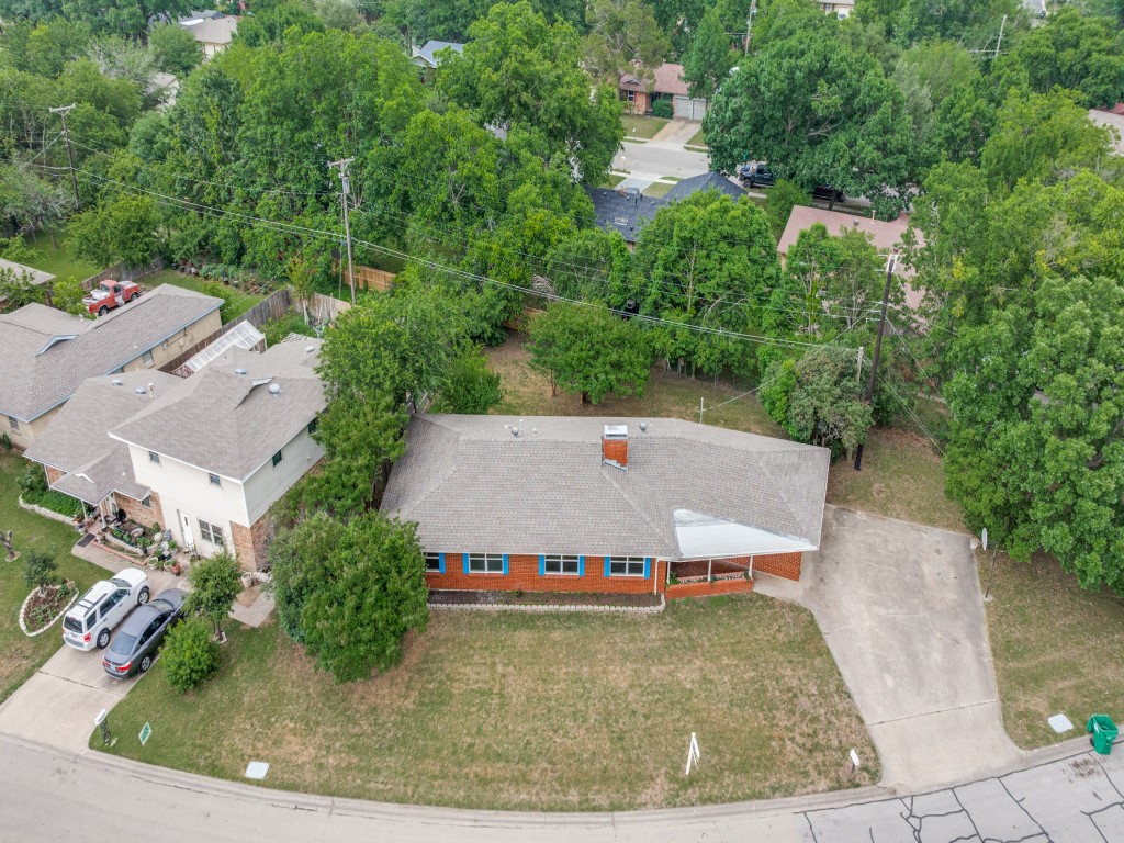 1825 Emery Street Denton TX 76201