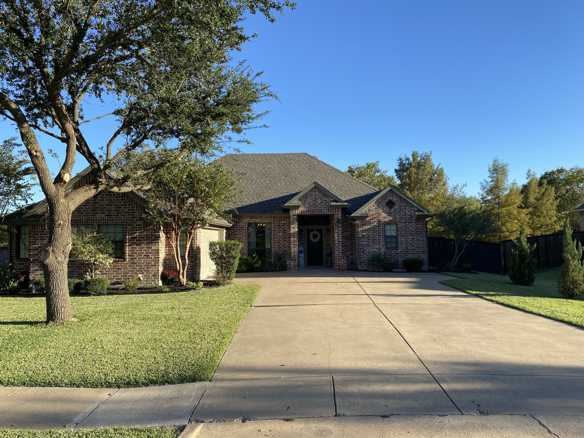 1101 Louise Lane Ennis TX 75119