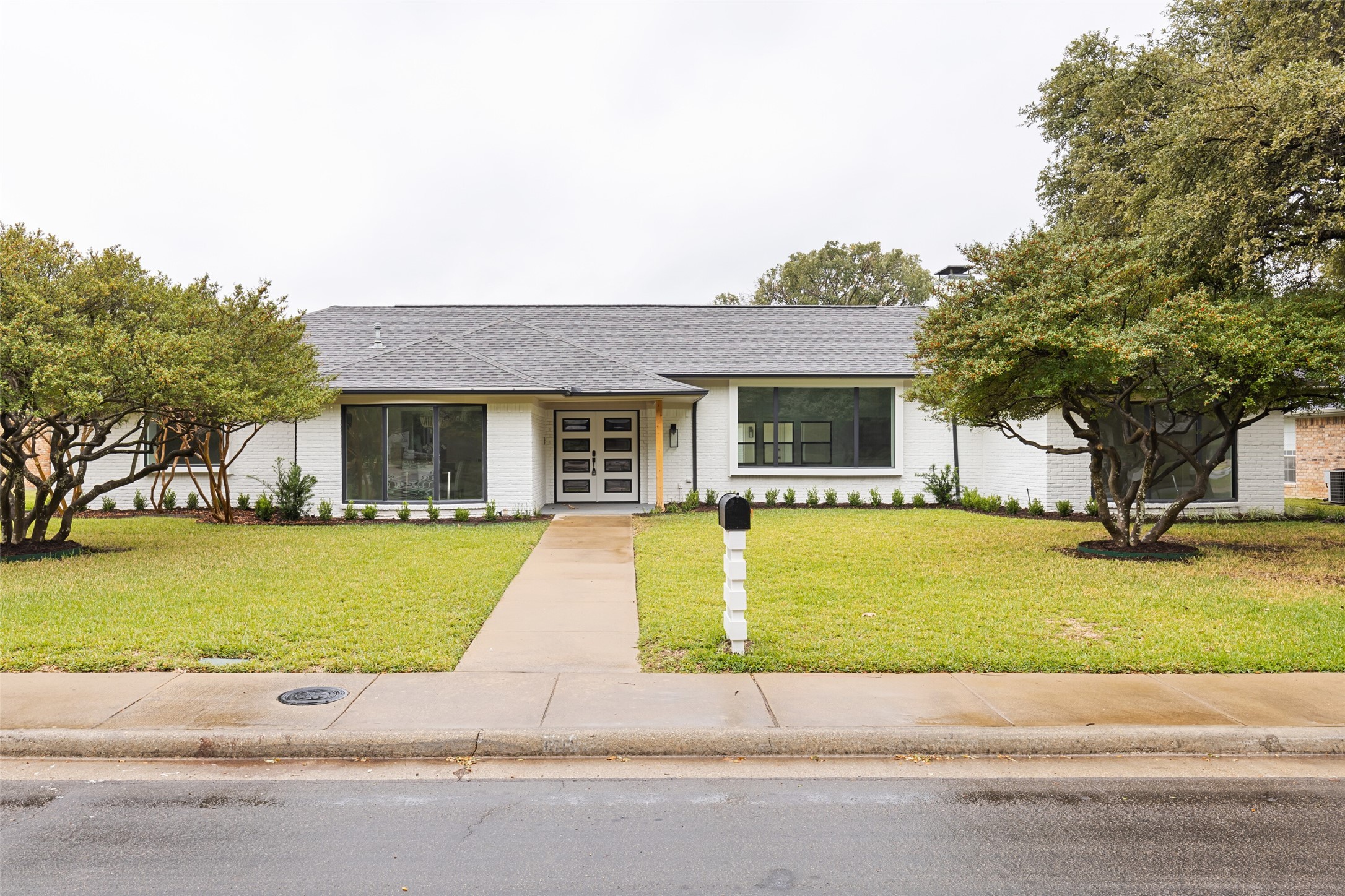 6710 Rolling Vista Drive Dallas TX 75248