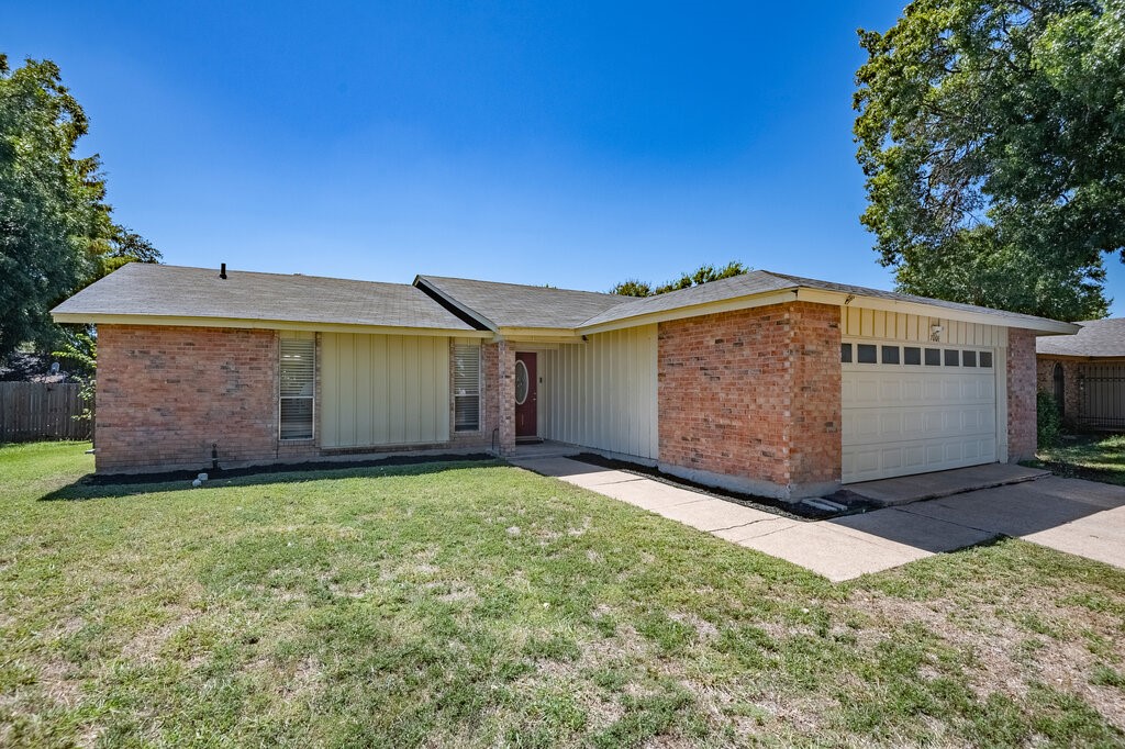 700 Cavendish Drive Arlington TX 76014