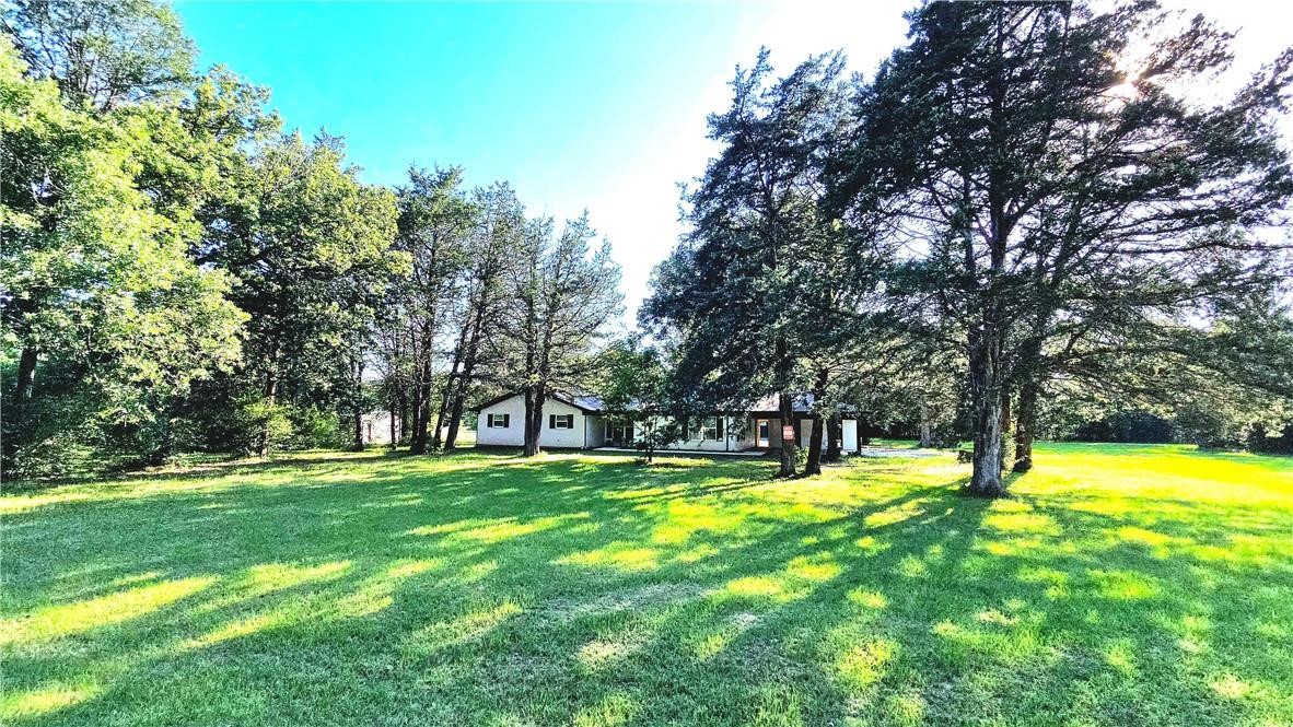 108 County Road 1102 Streetman TX 75859