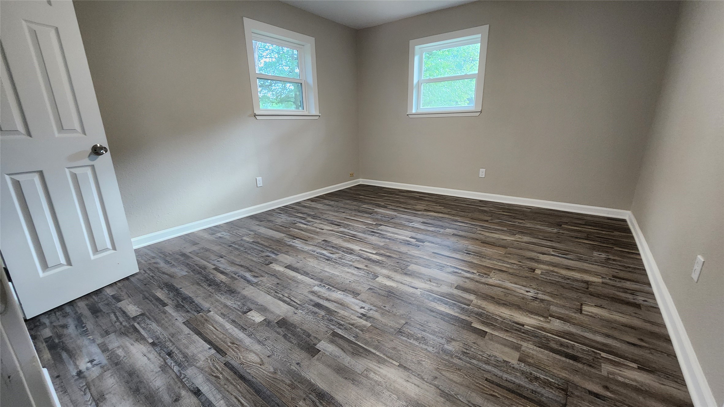 108 County Road 1102 Streetman TX 75859