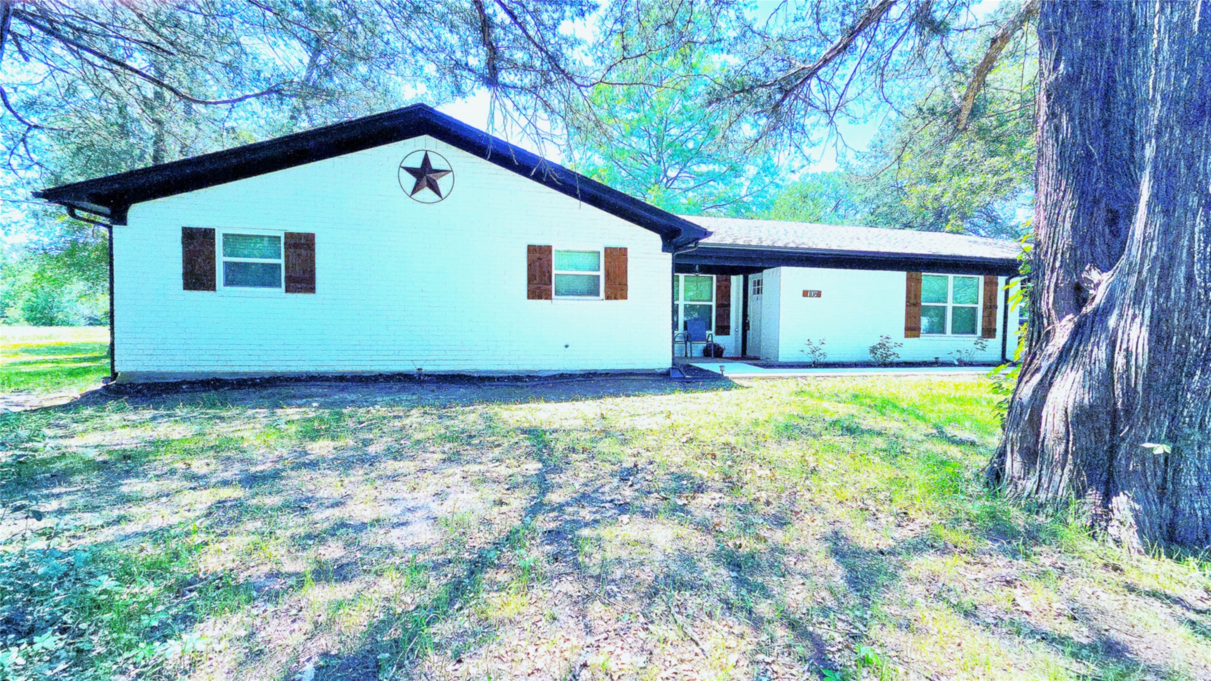 108 County Road 1102 Streetman TX 75859