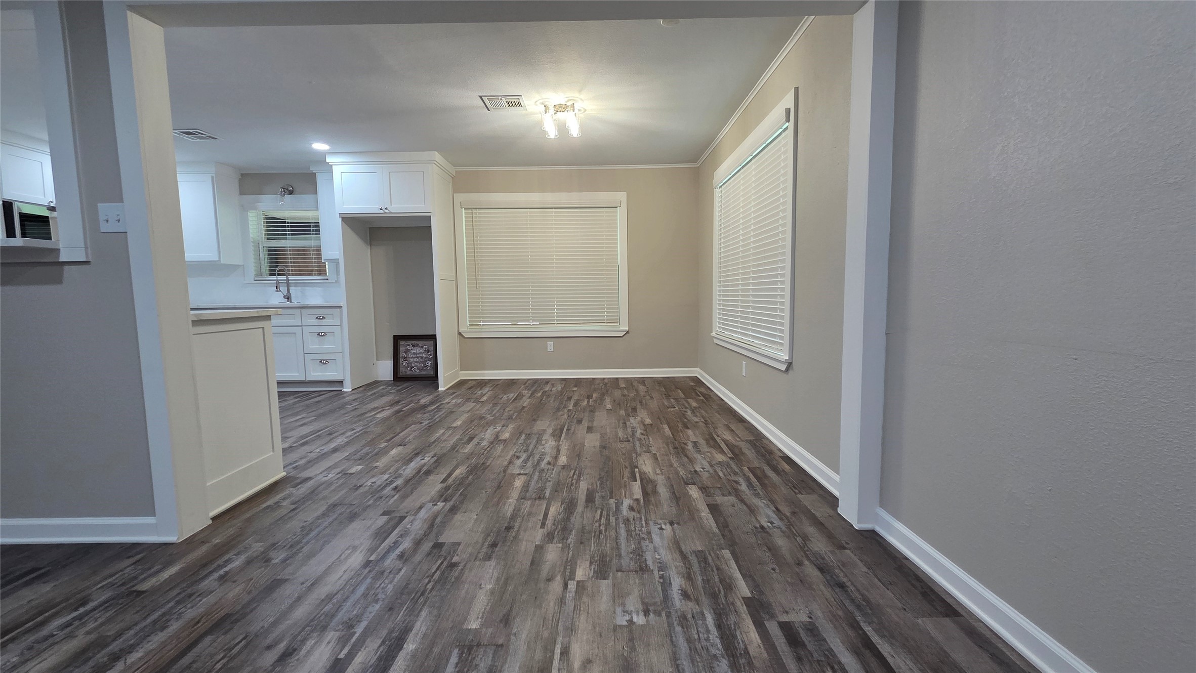 108 County Road 1102 Streetman TX 75859