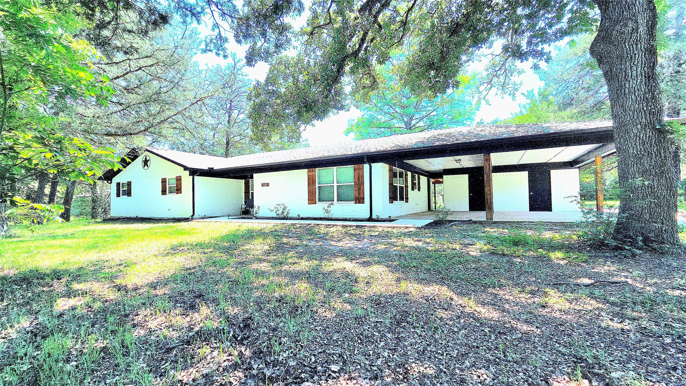 108 County Road 1102 Streetman TX 75859