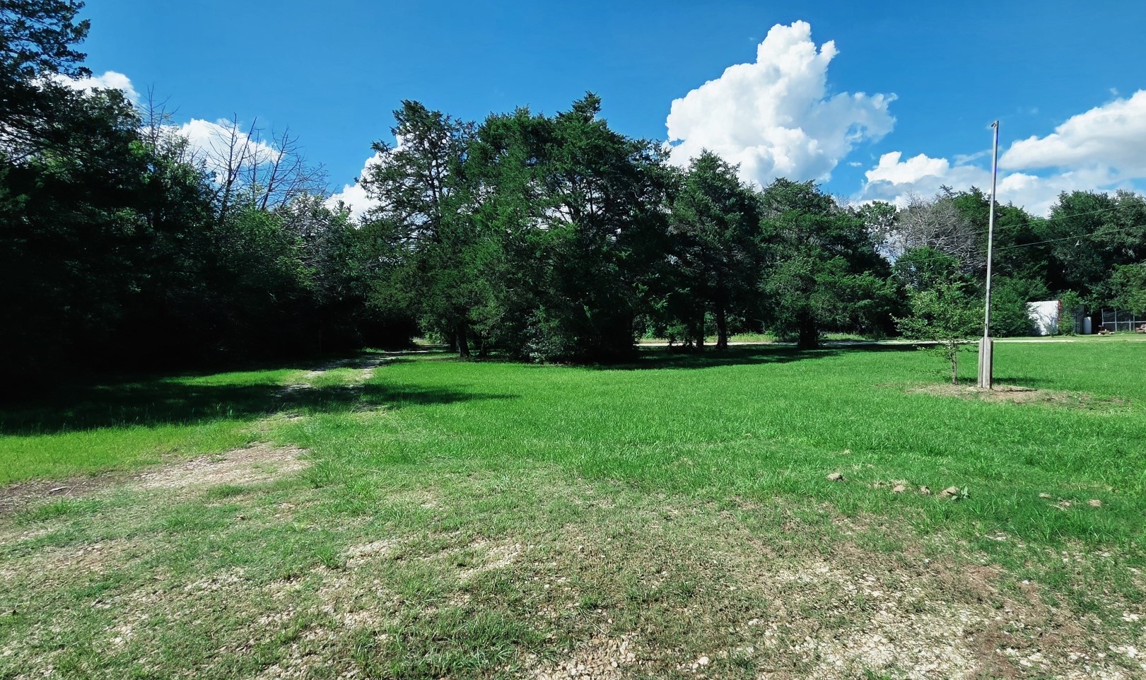 108 County Road 1102 Streetman TX 75859