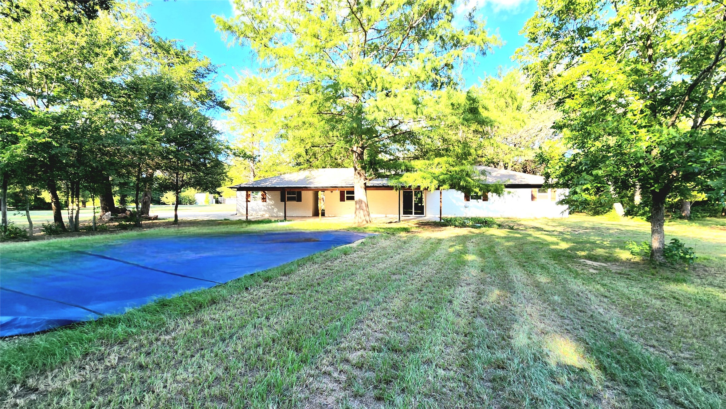 108 County Road 1102 Streetman TX 75859