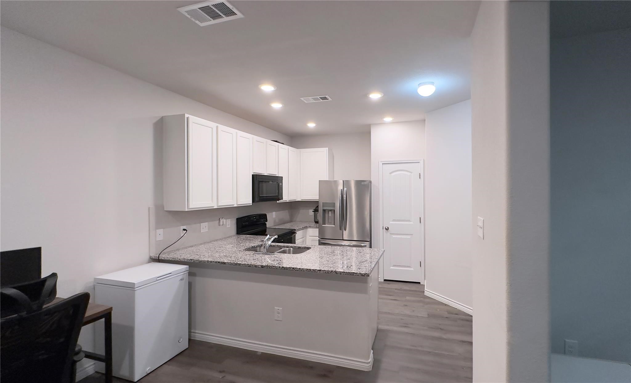 5565 Willamette Drive Fort Worth TX 76119