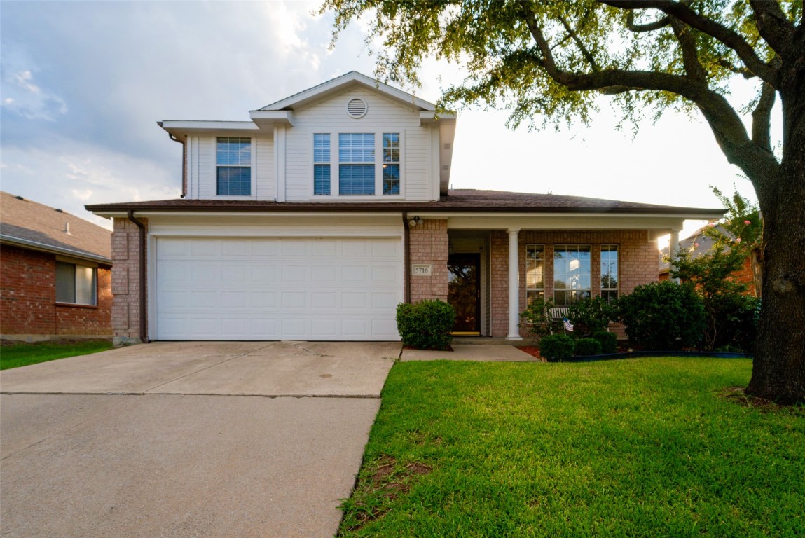 5716 Vista Park Lane Sachse TX 75048
