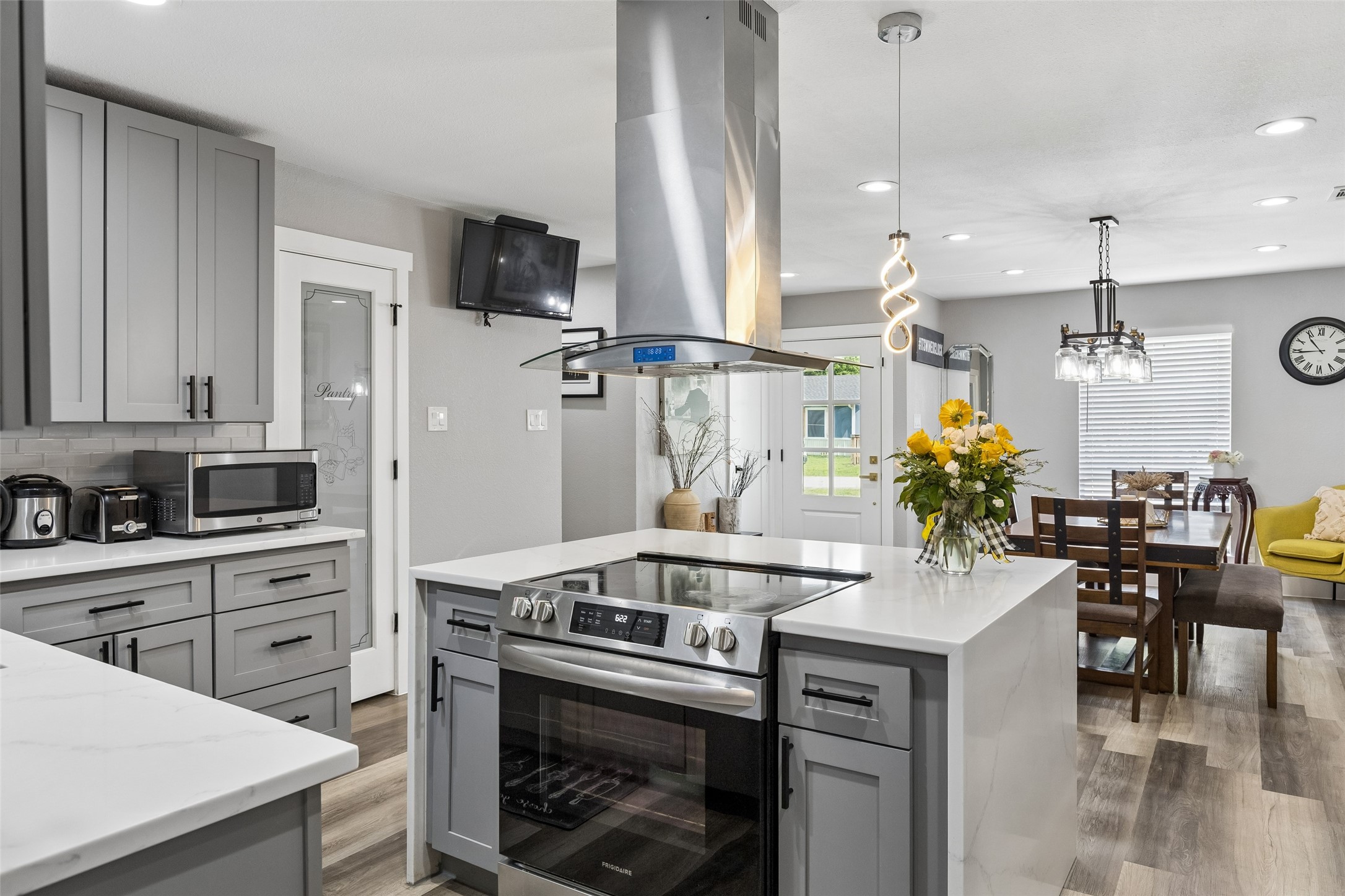 305 E Laura Avenue Quinlan TX 75474
