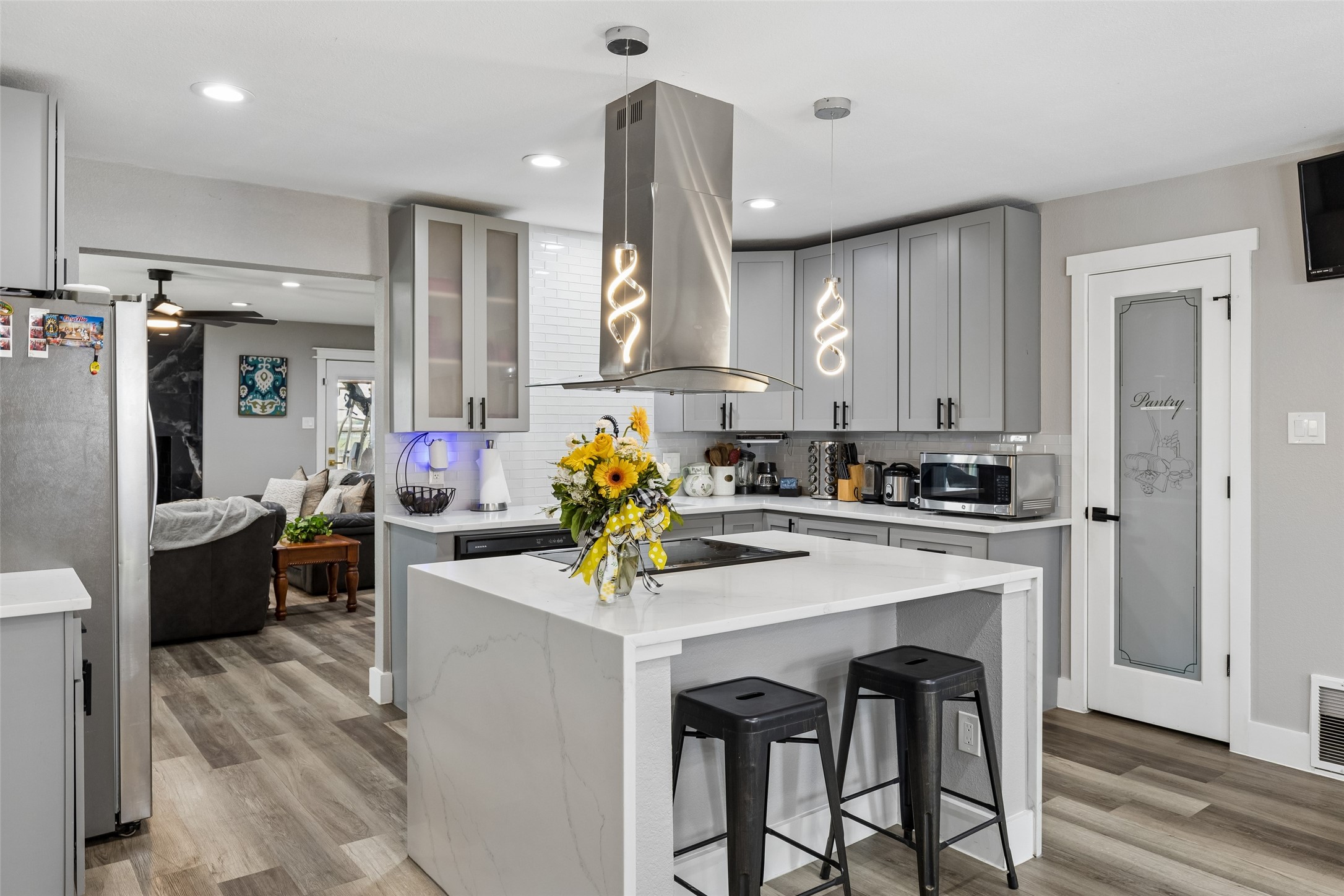 305 E Laura Avenue Quinlan TX 75474