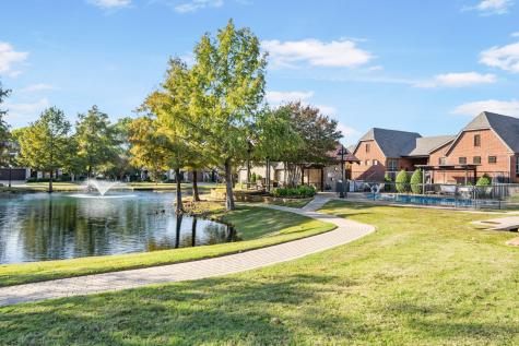5809 Dry Creek Lane Arlington TX 76017