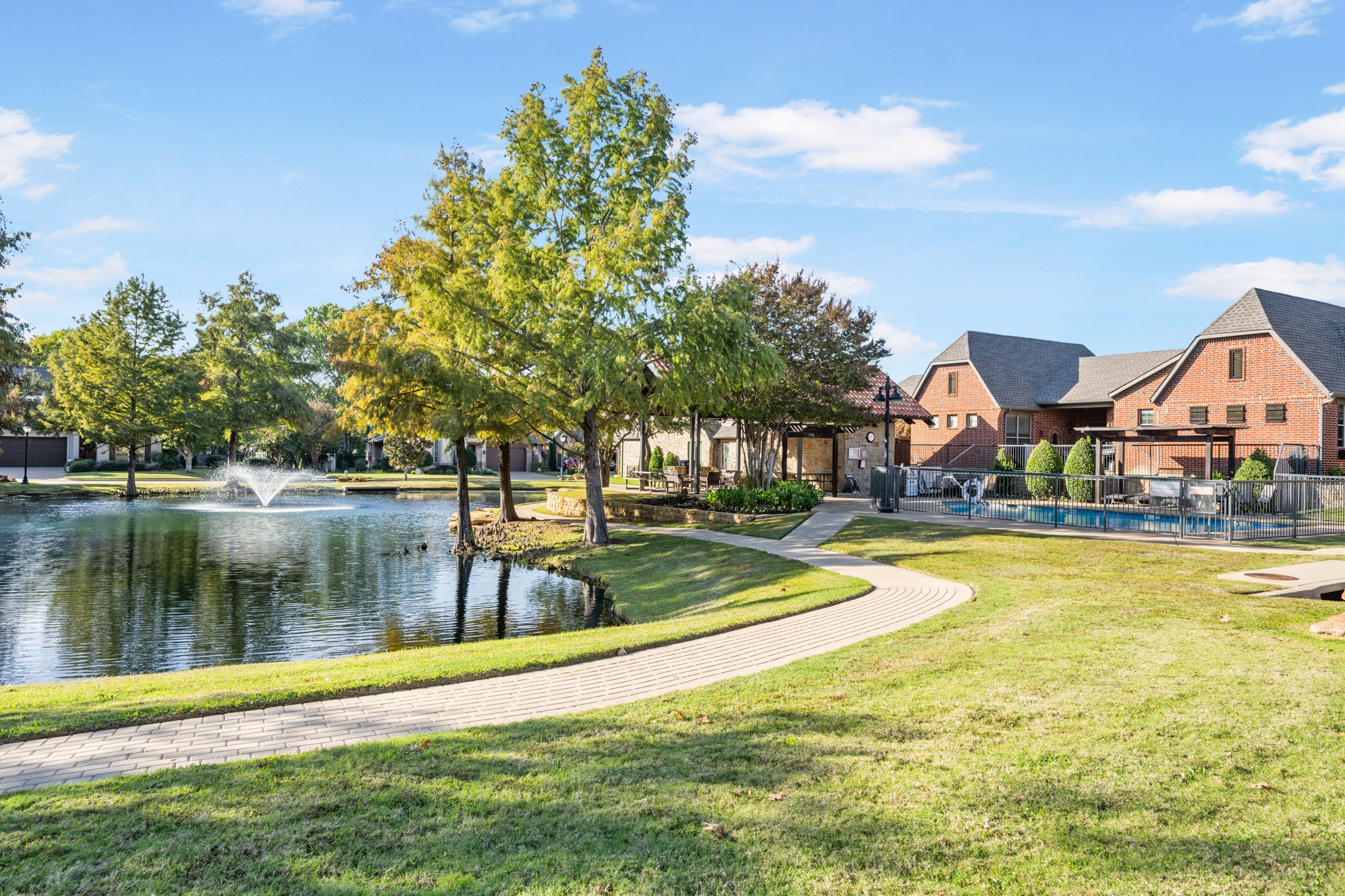 5809 Dry Creek Lane Arlington TX 76017