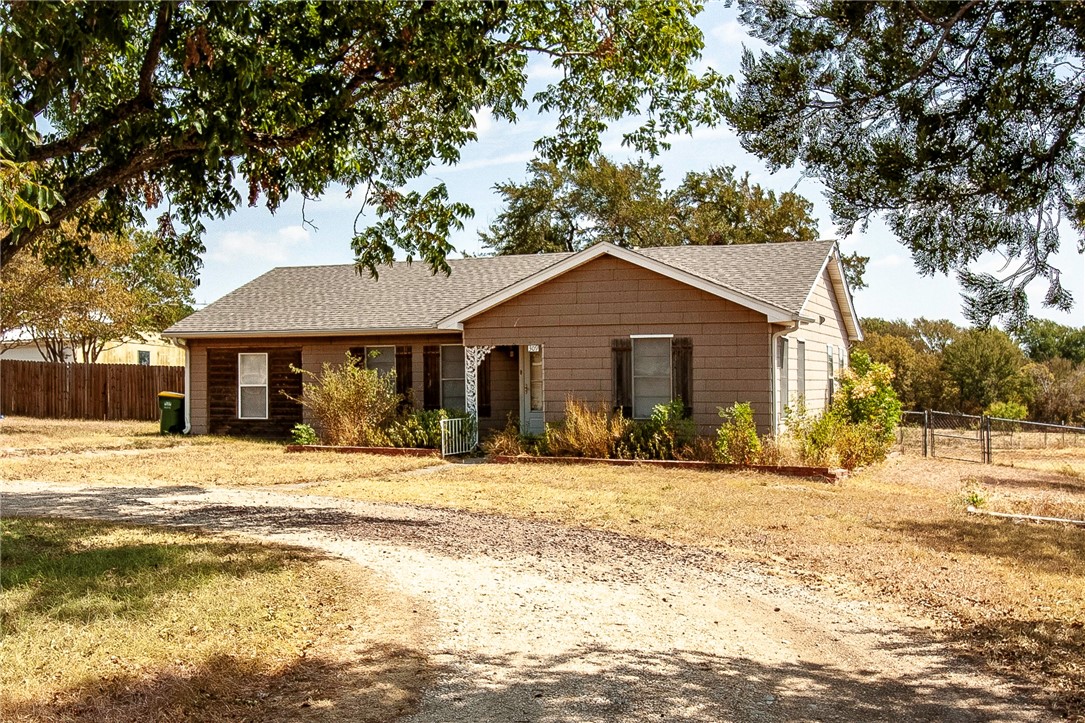 309 S Fairpark Street Riesel TX 76682