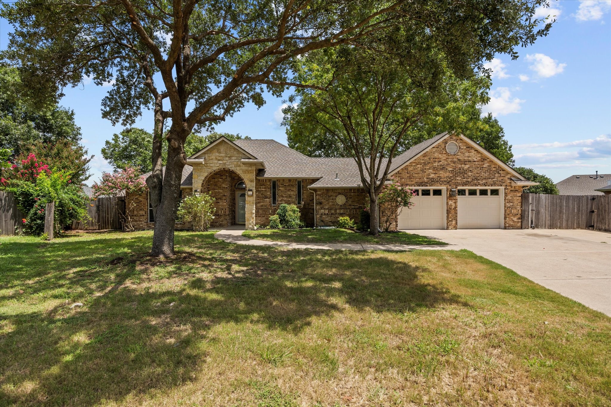 608 Hanover Drive Waxahachie TX 75165