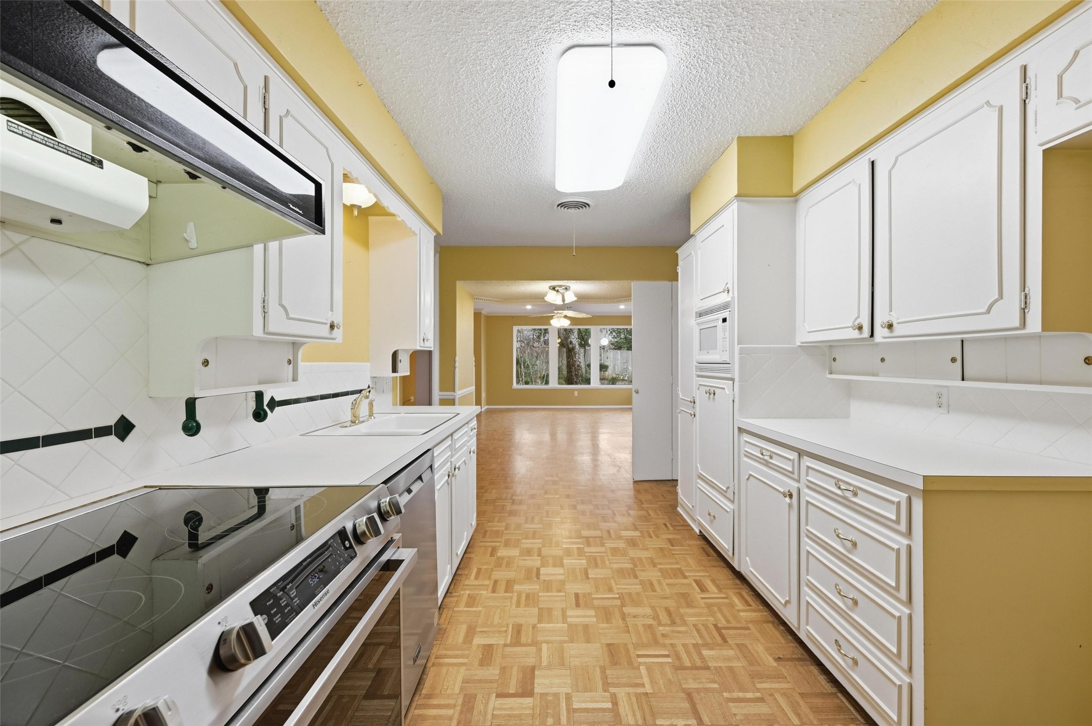 1702 Marshalldale Drive Arlington TX 76013