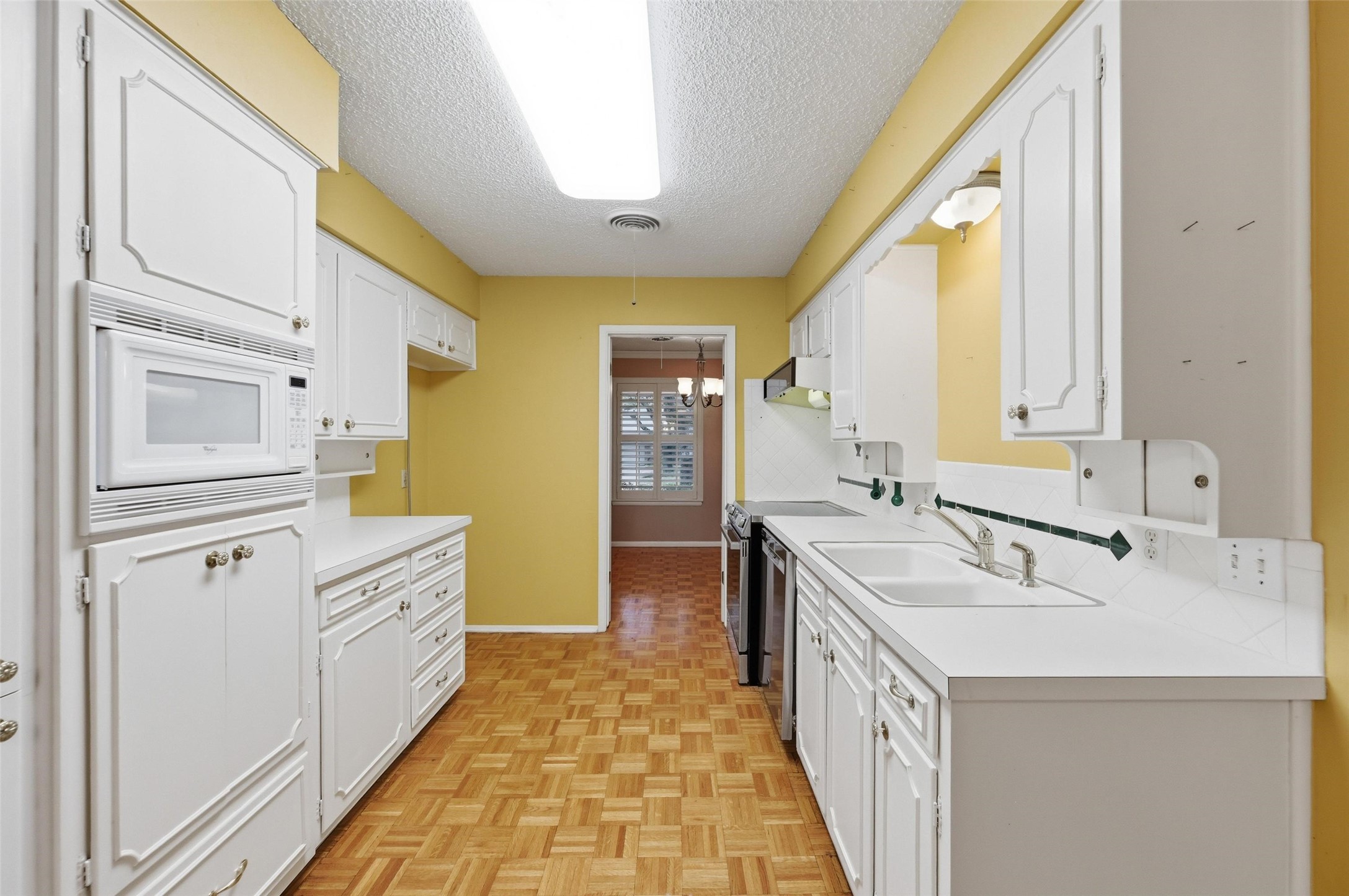 1702 Marshalldale Drive Arlington TX 76013