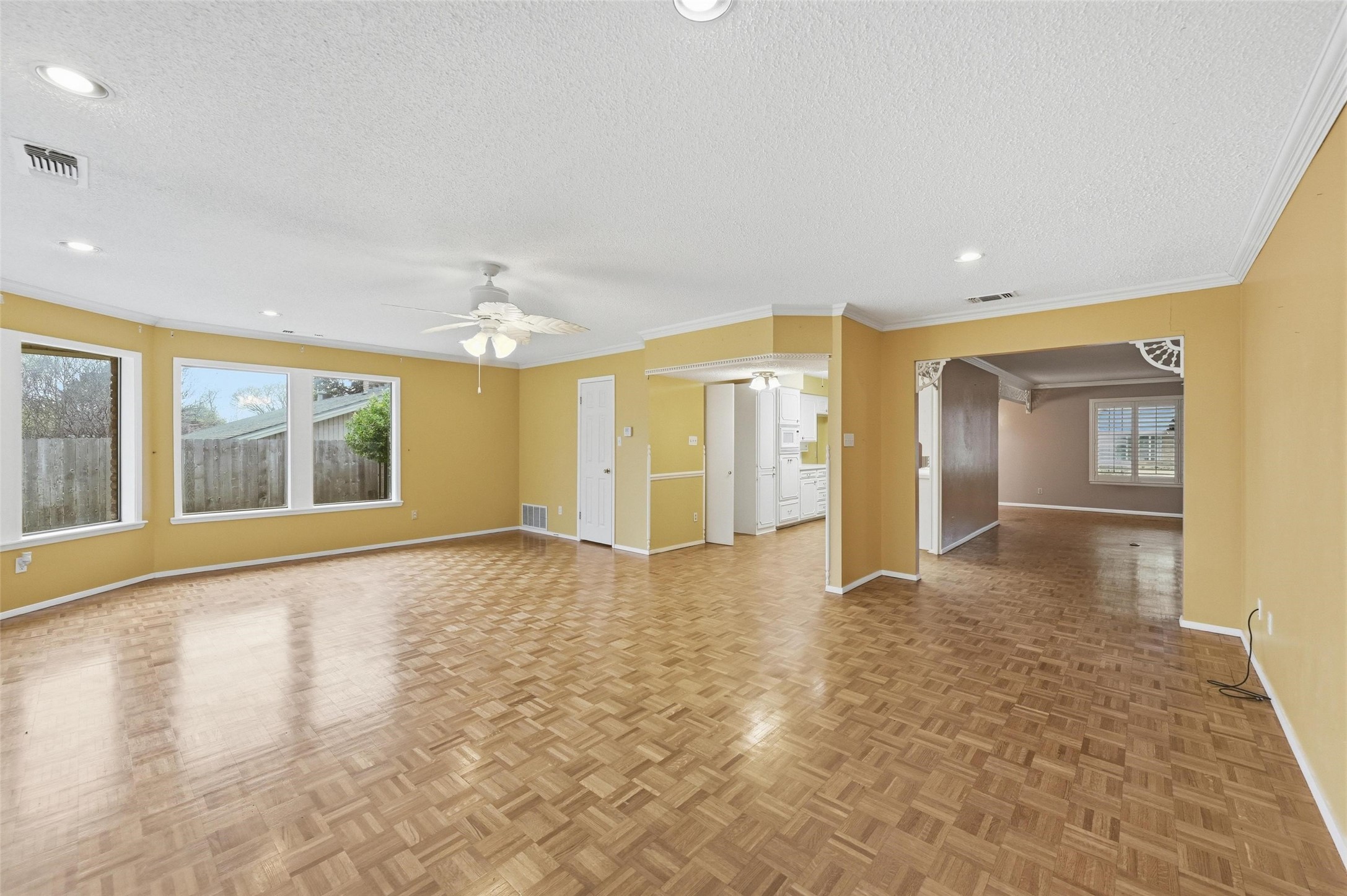 1702 Marshalldale Drive Arlington TX 76013
