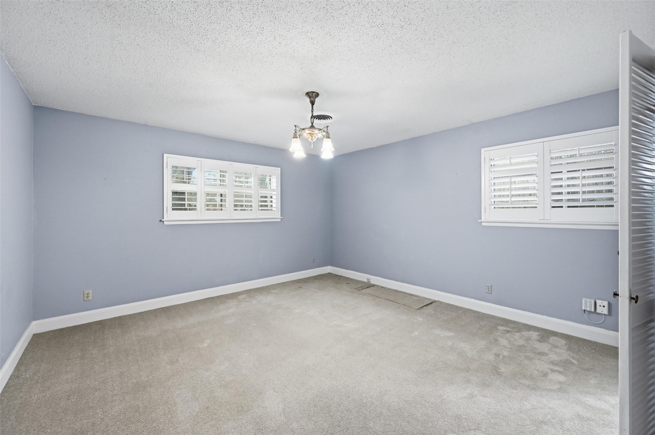 1702 Marshalldale Drive Arlington TX 76013