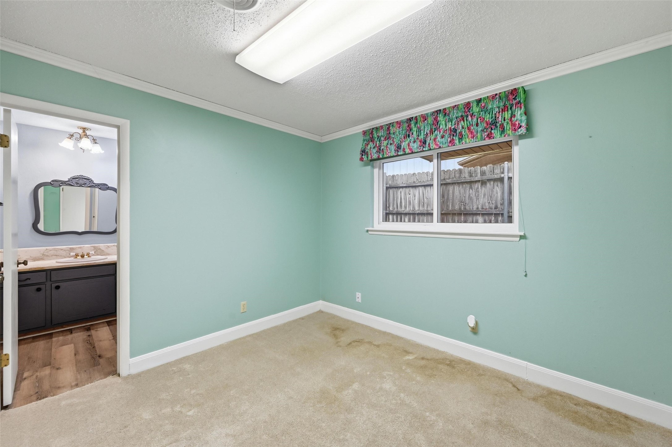 1702 Marshalldale Drive Arlington TX 76013