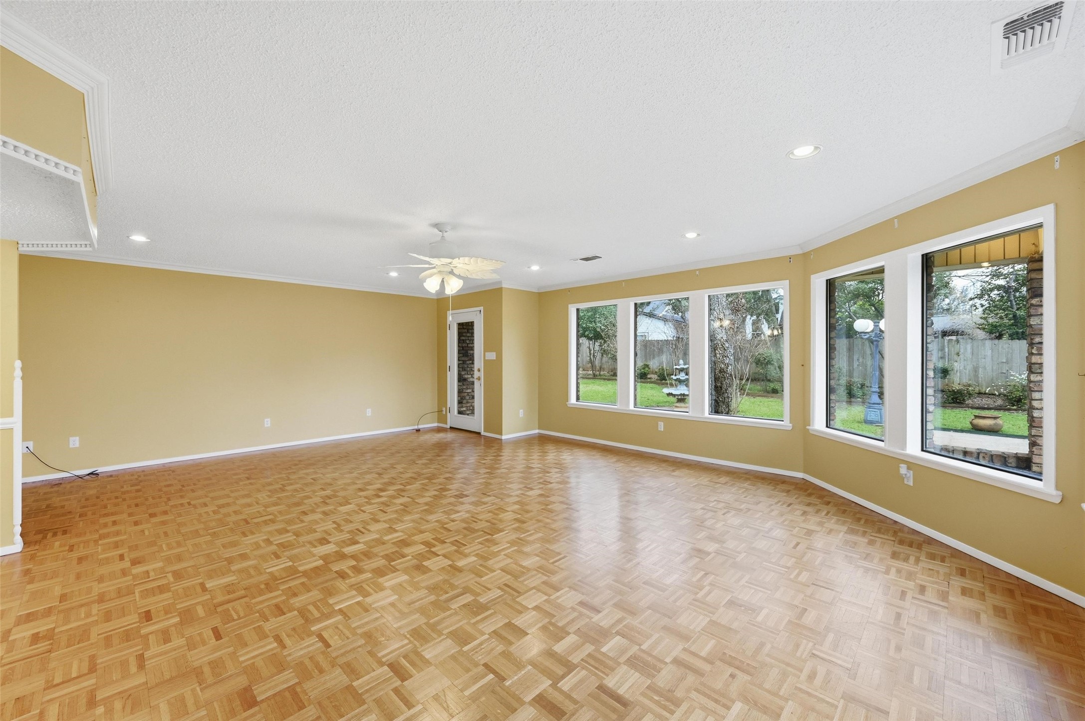 1702 Marshalldale Drive Arlington TX 76013