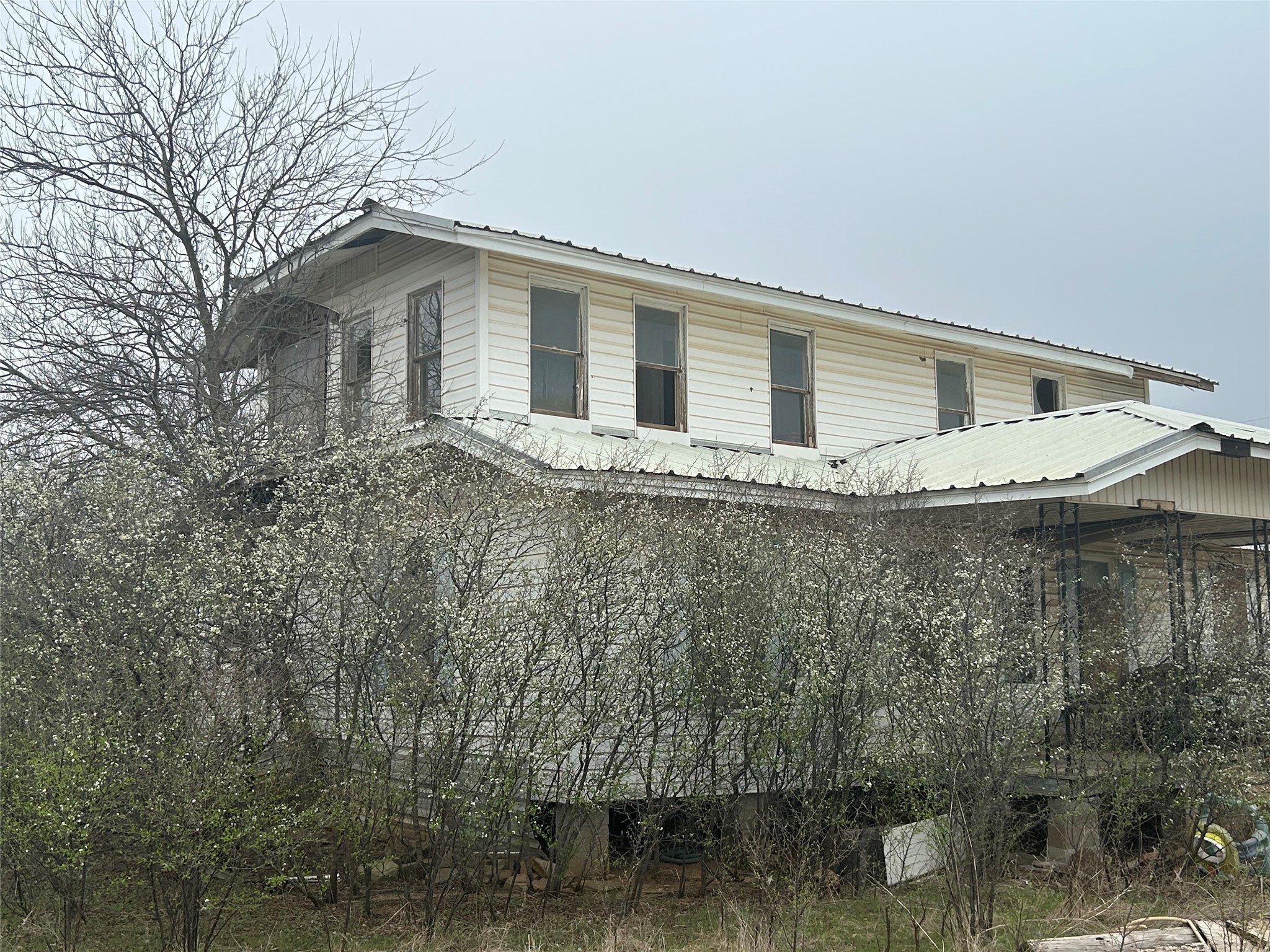 105 Texas Avenue Newcastle TX 76372