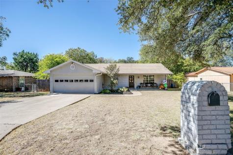 1211 Duke Street Weatherford TX 76086
