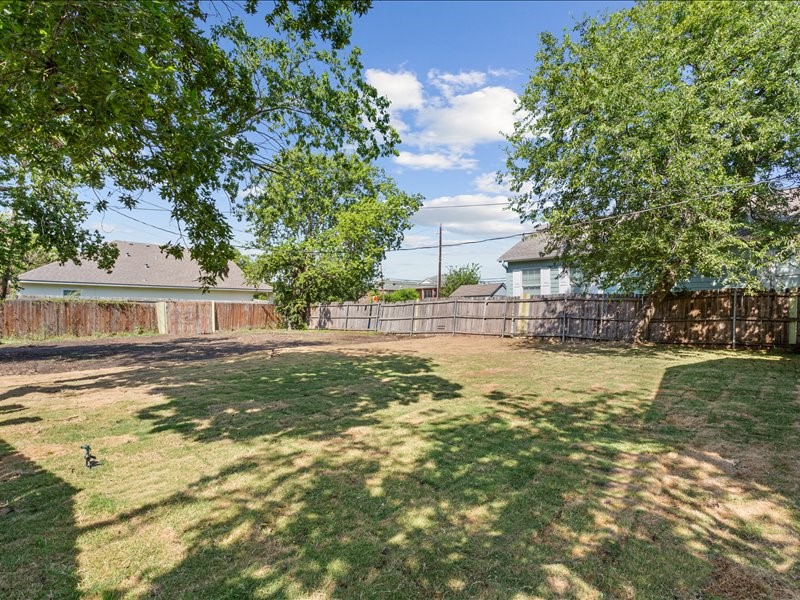 1901 S 16th Street Waco TX 76706