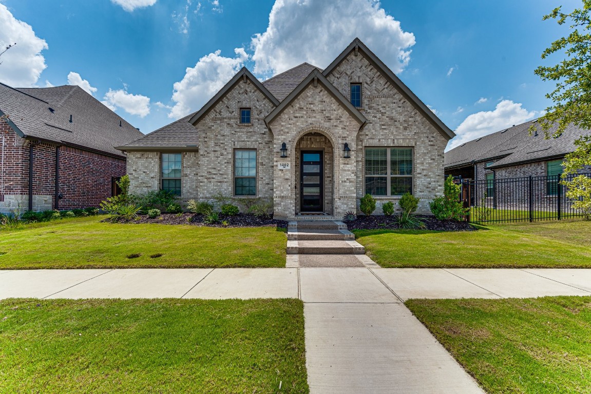 1402 Colorado Ruby Court Arlington TX 76005