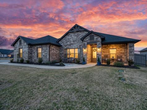 10205 Finch Road Sanger TX 76266