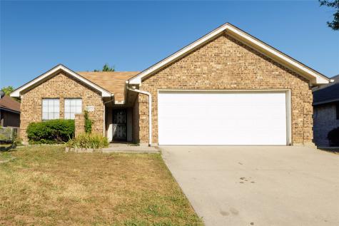4909 Colonial Park Drive Haltom City TX 76117