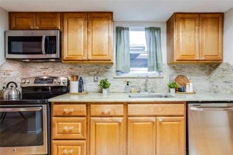 441 Compton Lane Waxahachie TX 75167