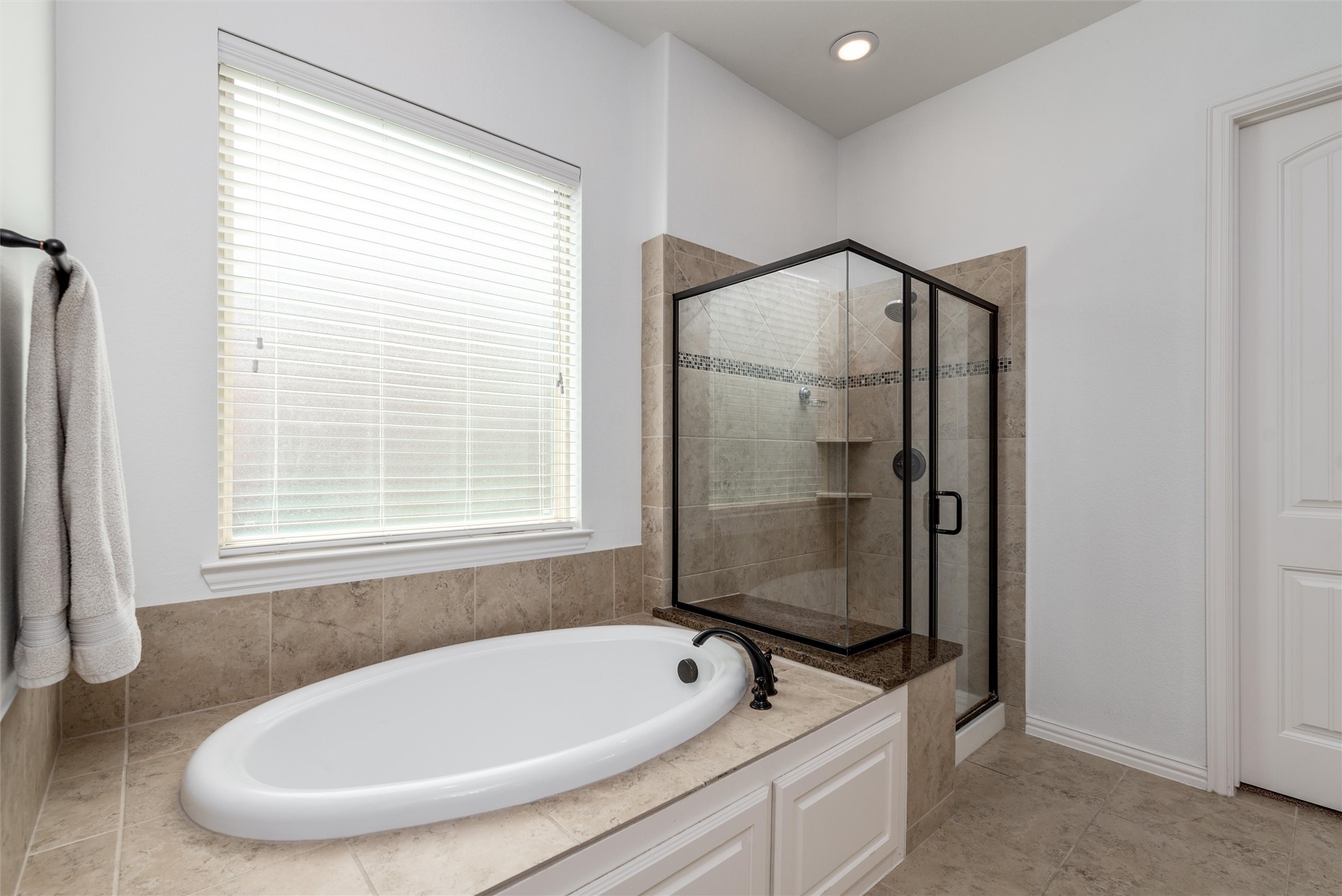 596 Deverson Drive Rockwall TX 75087