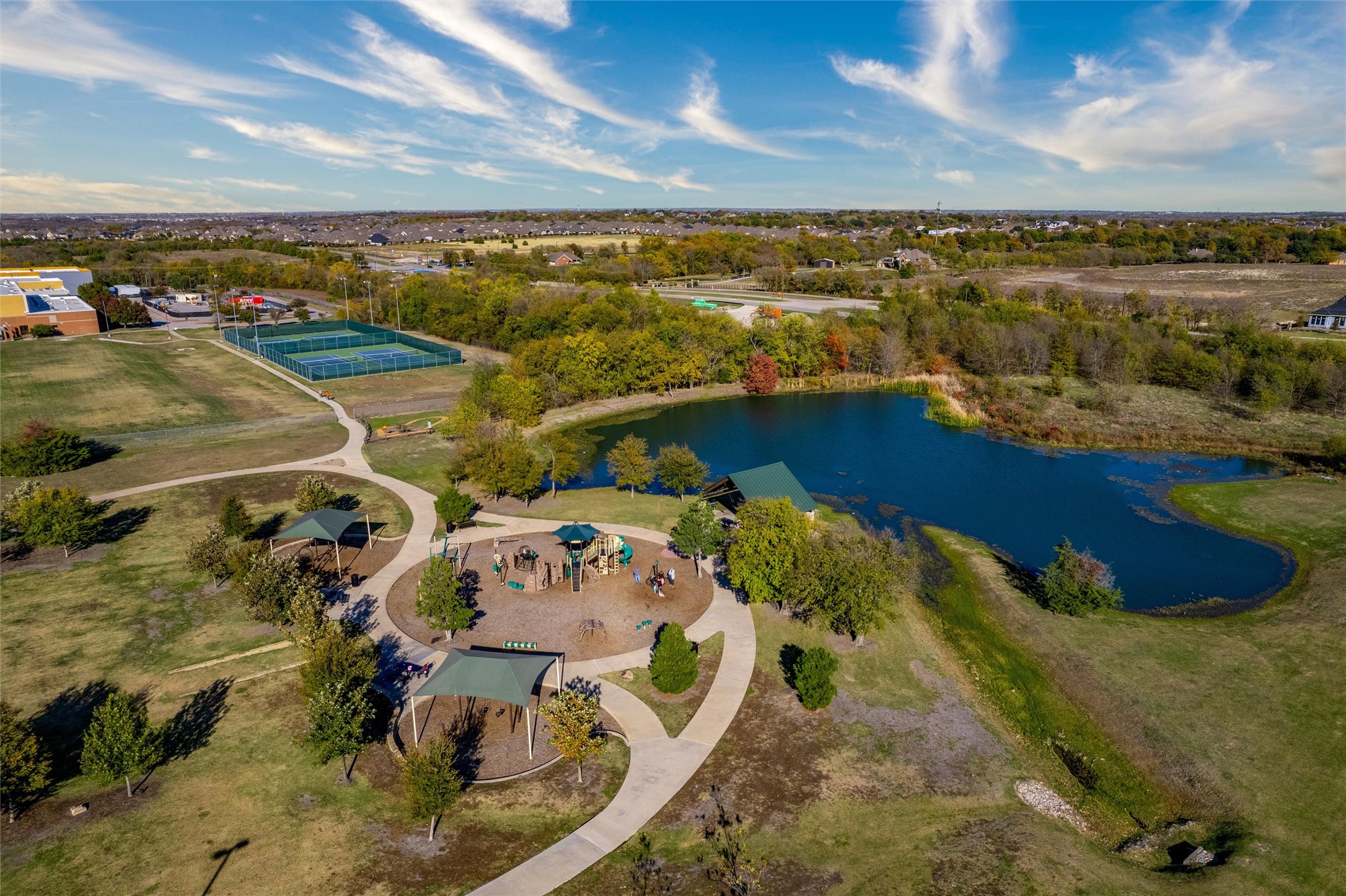 596 Deverson Drive Rockwall TX 75087