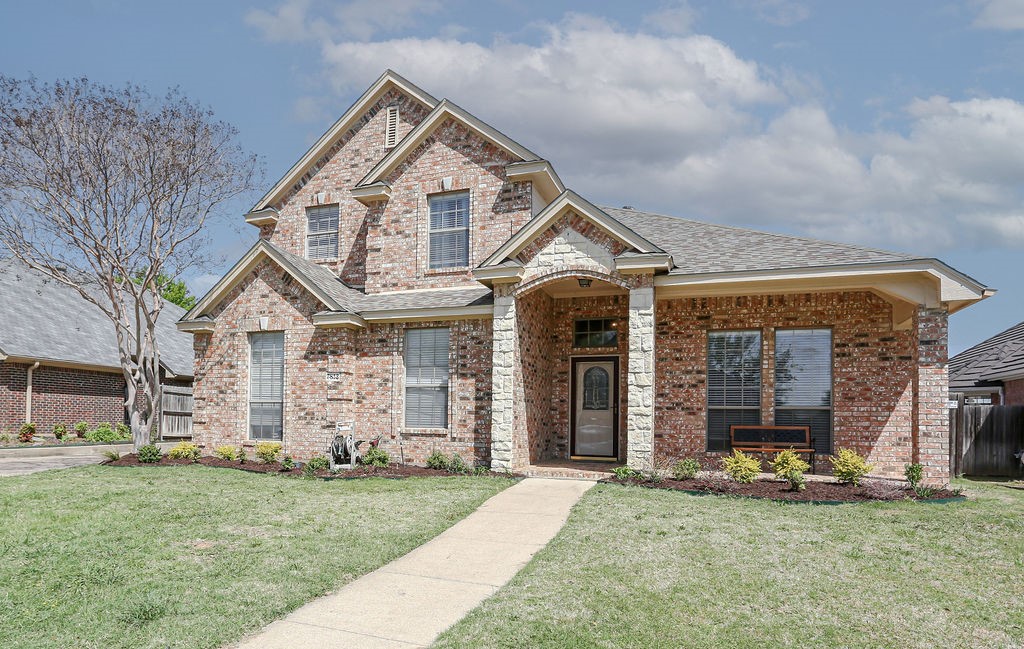 7813 Woodhaven Drive North Richland Hills TX 76182
