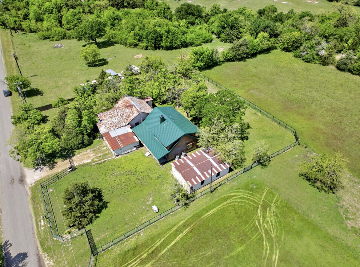 858 County Road 1006 Celeste TX 75423
