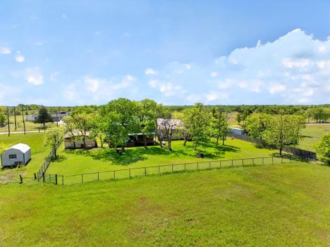 858 County Road 1006 Celeste TX 75423