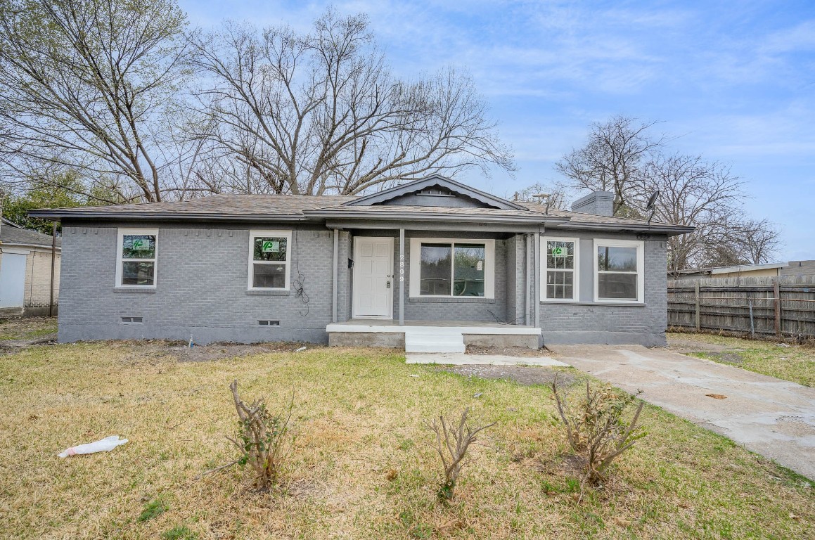 2809 Honeysuckle Drive Garland TX 75041