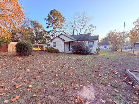 303 Jeannine Street Winnsboro TX 75494