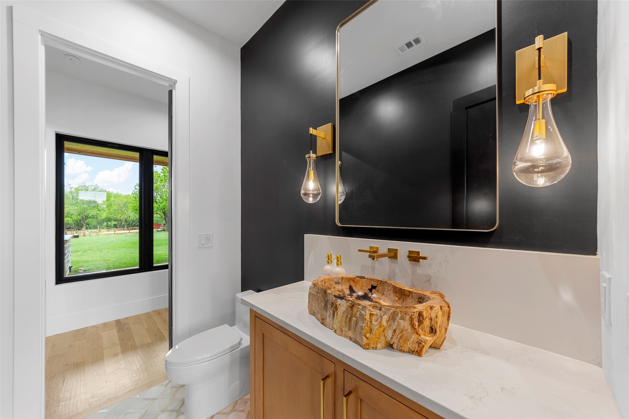 1088 Smith Oak Road Sherman TX 75090